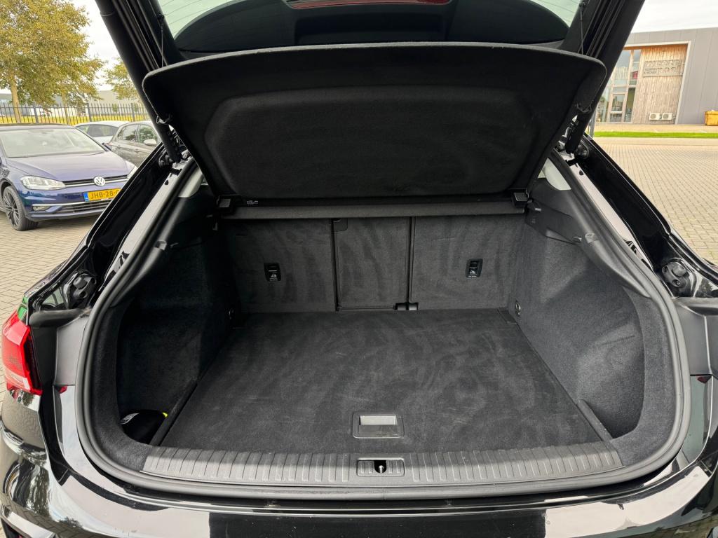 Audi Q3 sportback 35 tfsi s edition * camera * keyless * leder * stoelverwa