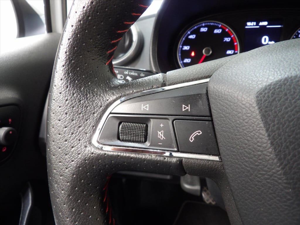 Seat Ibiza 1.0 ecotsi 95pk fr connect