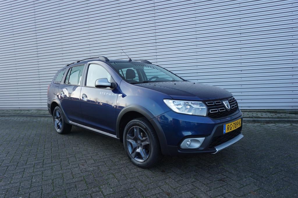 Dacia Logan mcv 0.9 tce stepway airco / navi / cruise / parkeersens. / trek