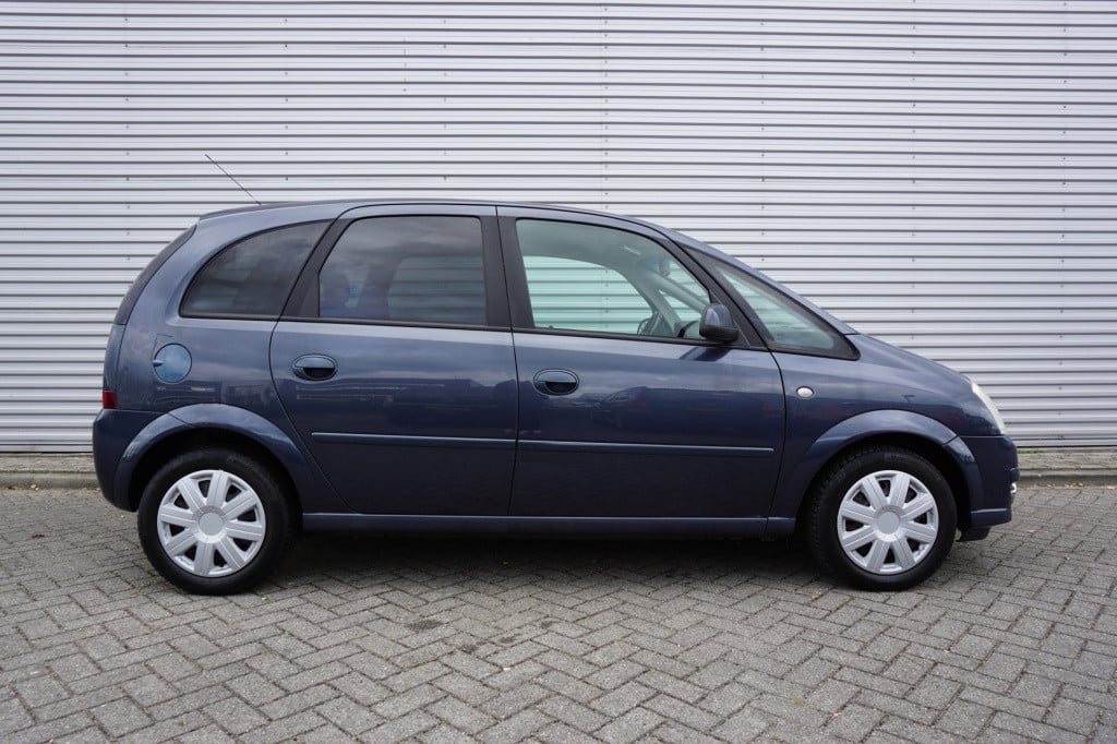 Opel Meriva 1.6-16v cosmo climate / half leder / elektr. ramen / trekhaak /