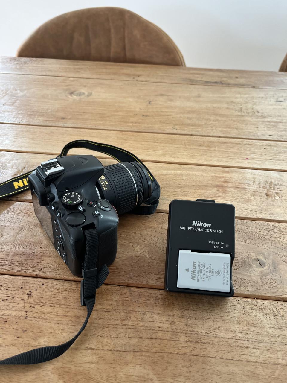 Nikon D3500 18-55mm VR kit