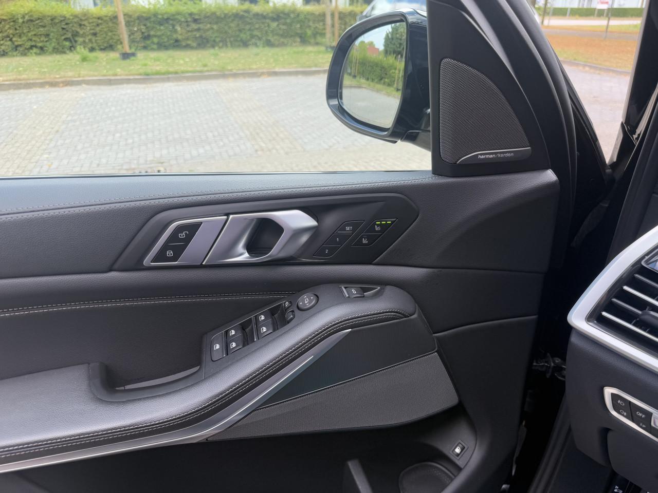 BMW X5 - XDrive45e | M-Sport | Night Vision| Soft-Close | Sky Lounge | 360