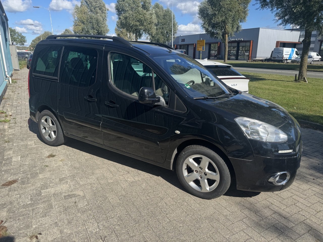 Peugeot Partner Tepee 1.6VTI 2013 5 personen!