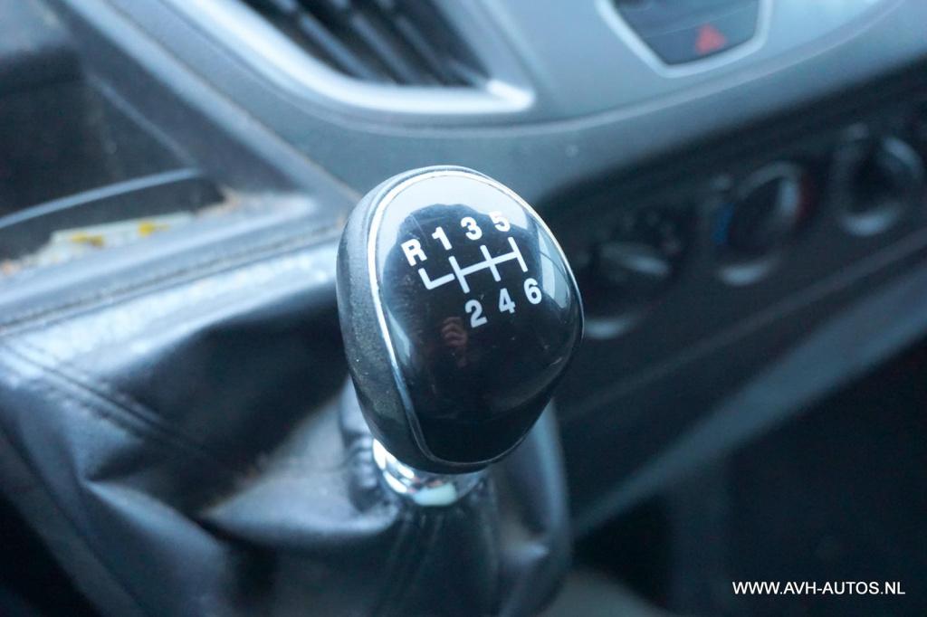 Ford Transit Custom 270 2.2 tdci l1h1 trend, turbo defect!!