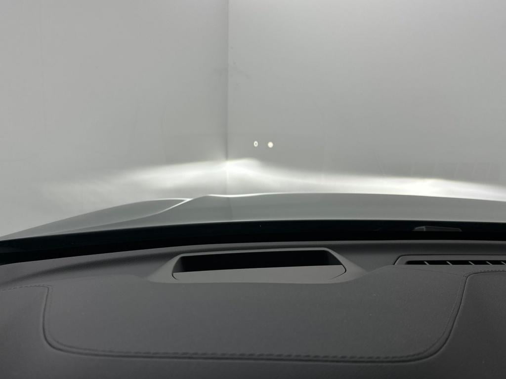 Volvo XC60 t8 ultra dark executive edition recharge awd