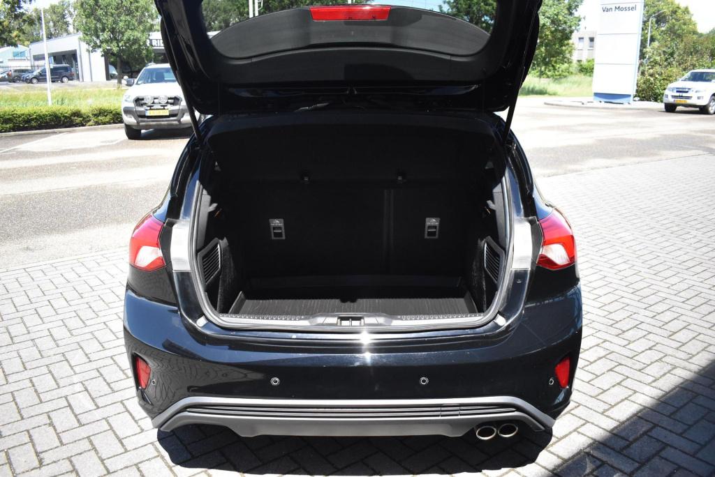 Ford Focus 1.0 ecoboost st line business | climate control | cruise control