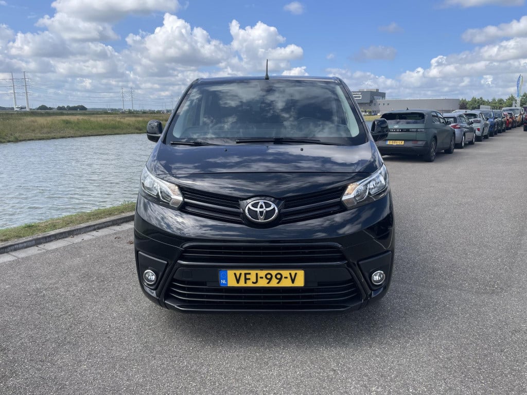 Toyota Proace worker 2.0 d-4d professional long dc