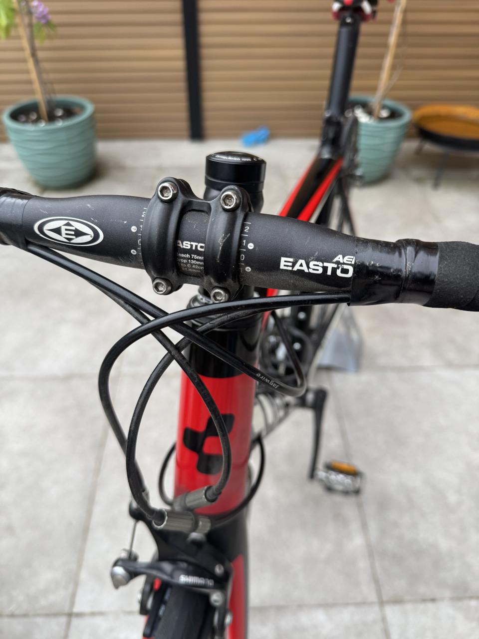 In perfecte staat race fiets Cube Peloton