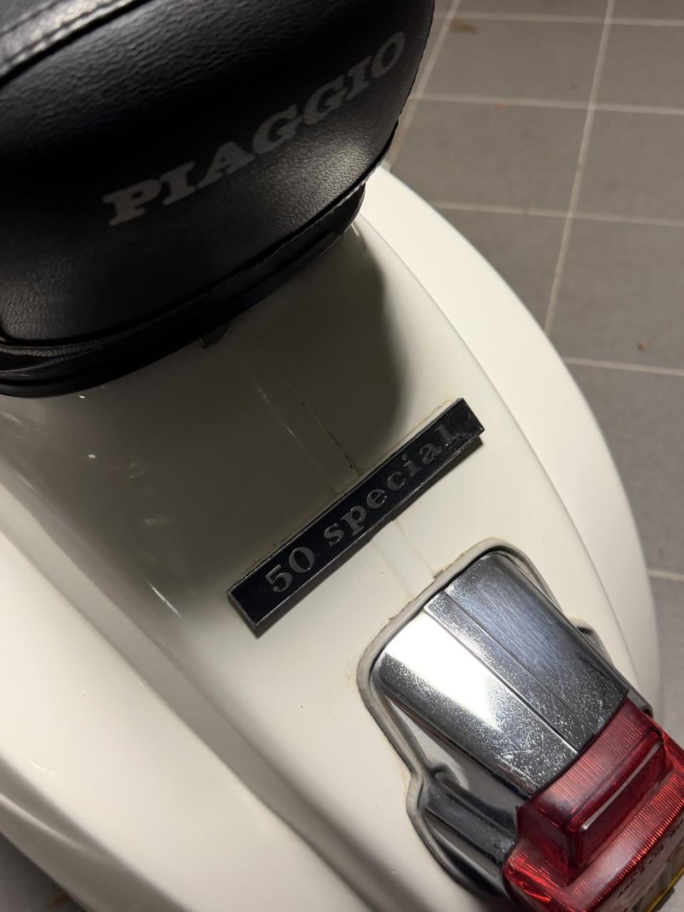 Vespa 50 Special I 1973 I Handschakel (3) I Geel Kenteken I Uniek!