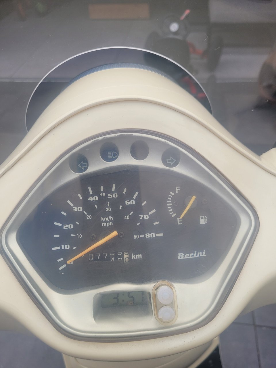 Te koop berini geel kenteken