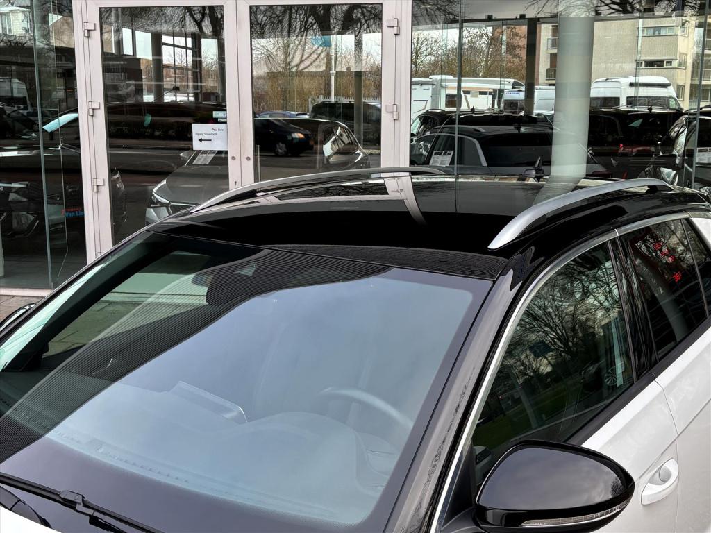 Volkswagen T-roc 1.0 tsi 110pk r-line| ergo active stoel| navi|camera| rijk