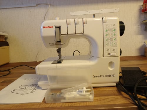 Covermachine Janome 1000 CPX