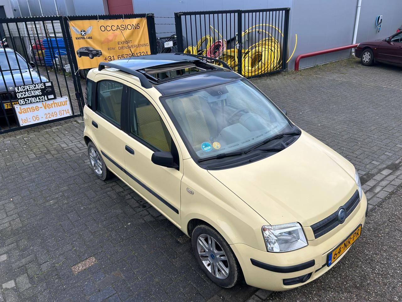 Fiat Panda 1.2 Class KANTEL/SCHUIF DAKJE/LM VELGEN/DUBBELE PANO/CITY STUUR