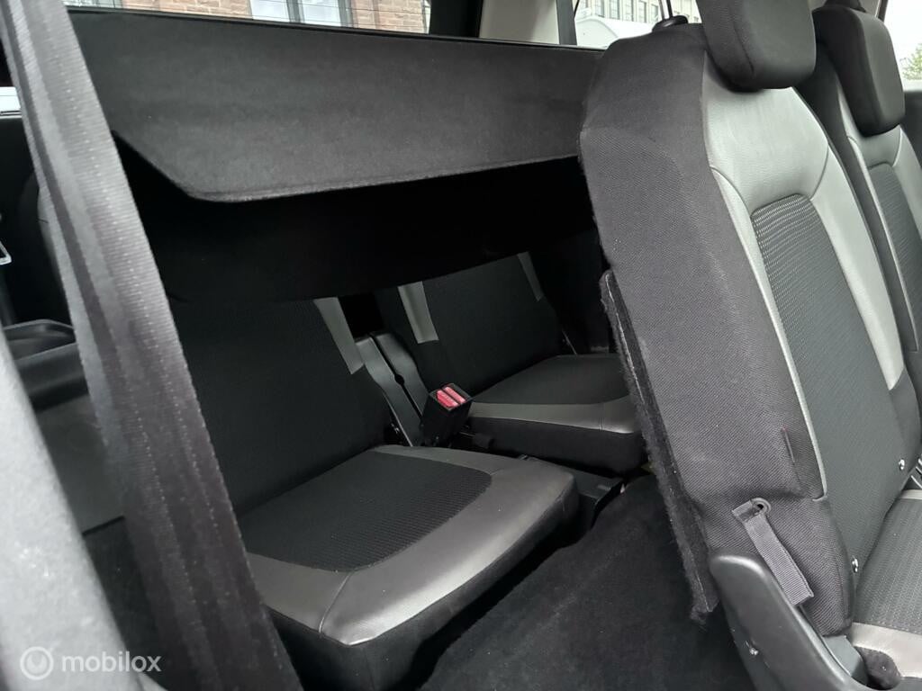 Citroen Grand C4 Spacetourer 1.2 PureTech Shine km182.038 Nap BJ2020