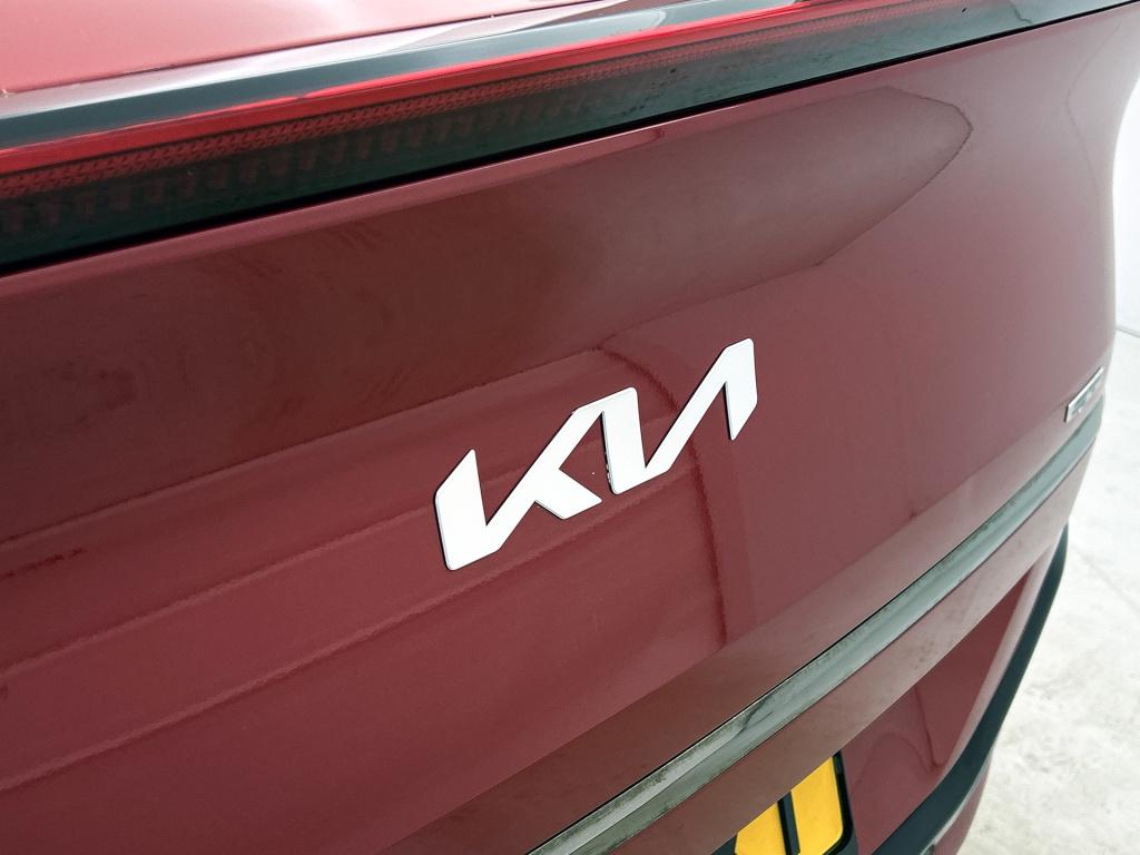 Kia Ev6 gt awd 77.4 kwh i 585pk i glazen schuif-kantel dak i afneembare tre