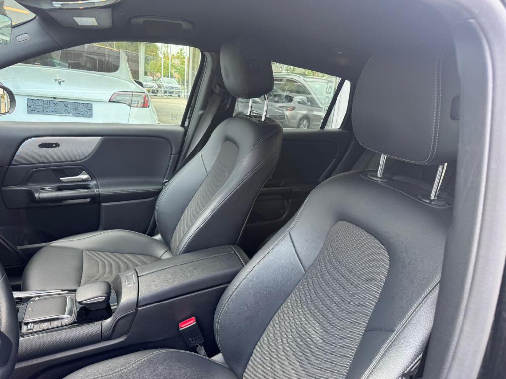 Mercedes-Benz Gla-klasse 180 business solution