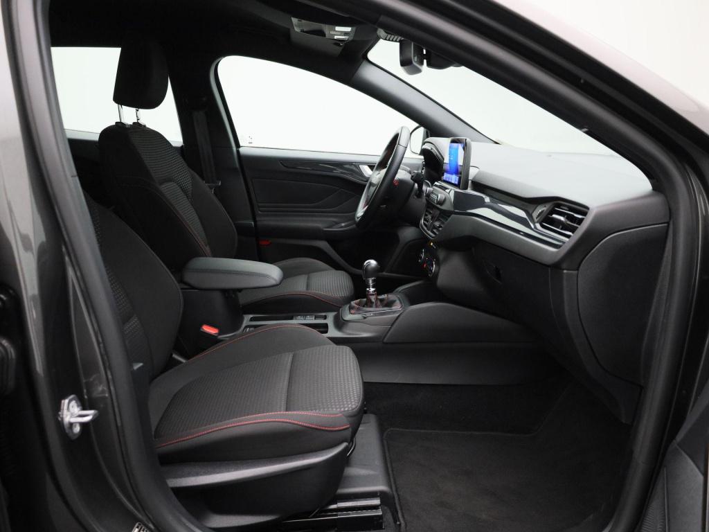 Ford Focus wagon 1.0 ecoboost hybrid st line x business winter pack - clima