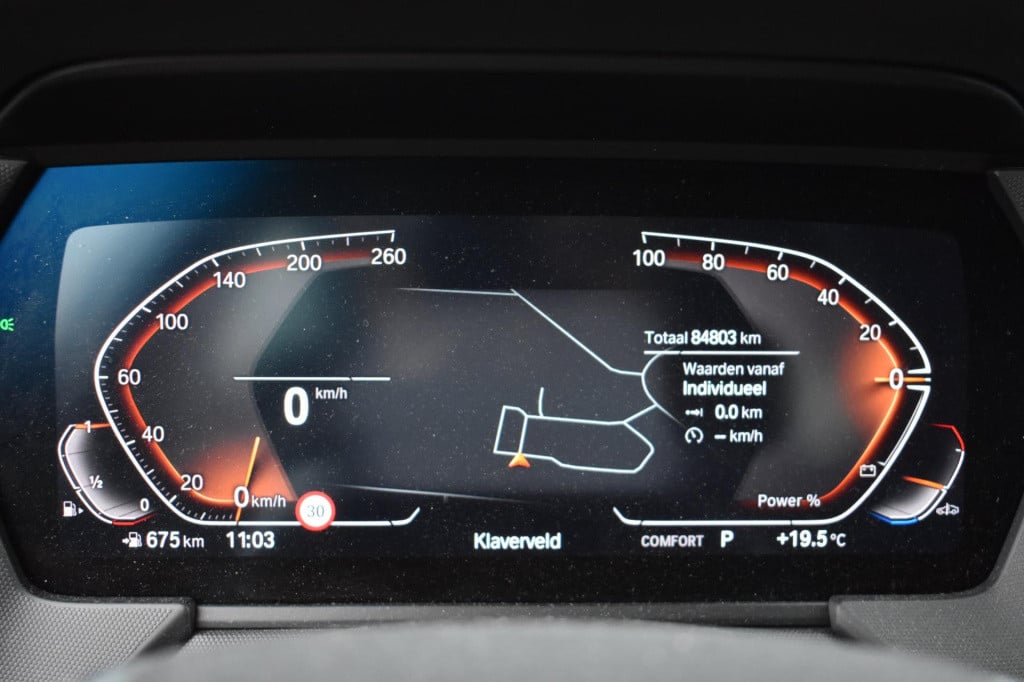 BMW 1 Serie 116i sportline | camera | apple carplay | android auto | nap | 