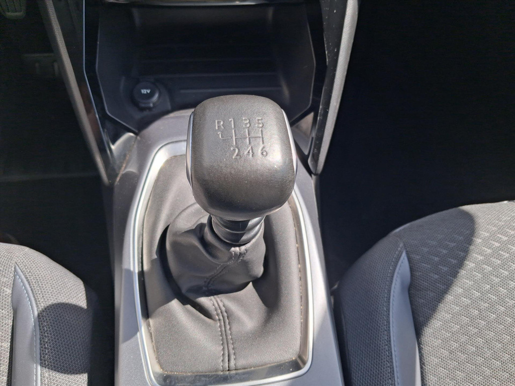 Peugeot 2008 1.2 puretech 130pk allure navigatie | apple carplay & android 