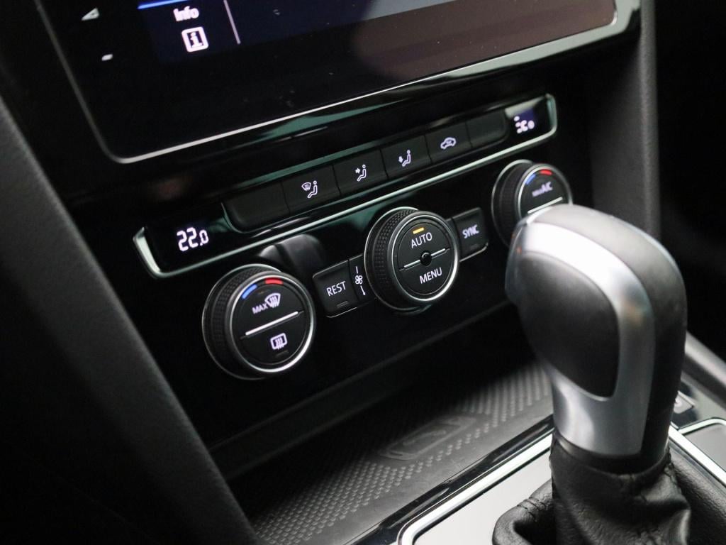 Volkswagen Passat variant 1.4 tsi phev gte business | automaat | navigatie