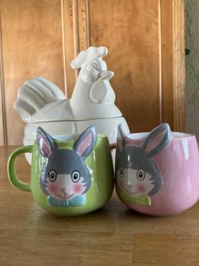 Servies Paasmokken, Paaskip en glazen eieren