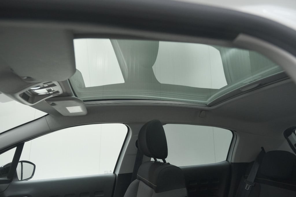 Citroen C3 puretech 110 eat6 feel edition | panoramadak | apple carplay | p
