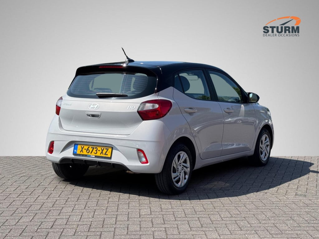 Hyundai I 10 1.0 comfort smart nieuw model! | two-tone lakkleur | navigatie