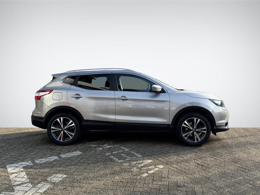 Nissan Qashqai 1.2 n-connecta design pack | trekhaak | panoramadak | naviga