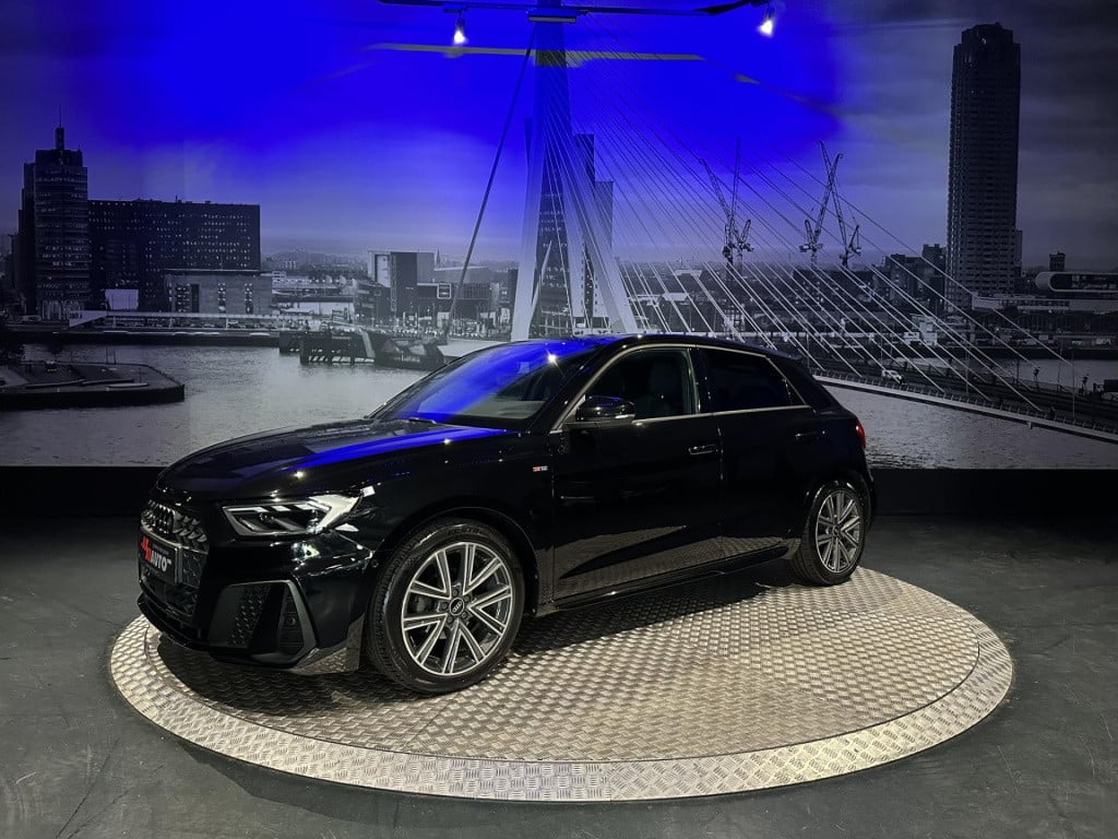 Audi A1 Sportback 25 tfsi s-line *adap.cruise*sportstoelen*s-line interieur