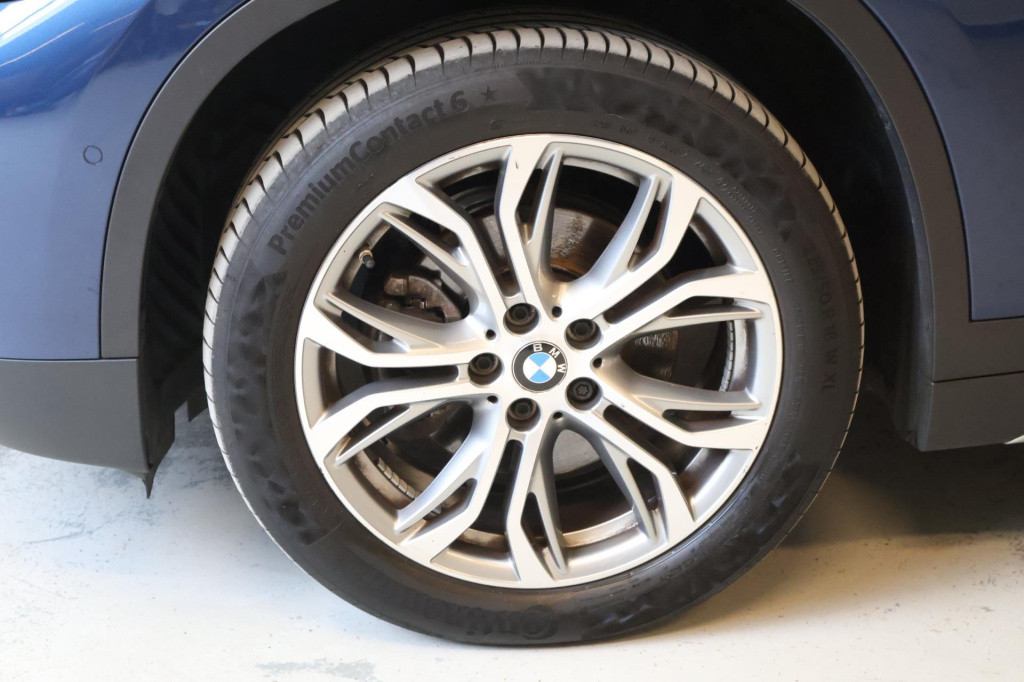 BMW X1 sdrive18i high executive x-line nl auto, leder, hud, led, el koffer