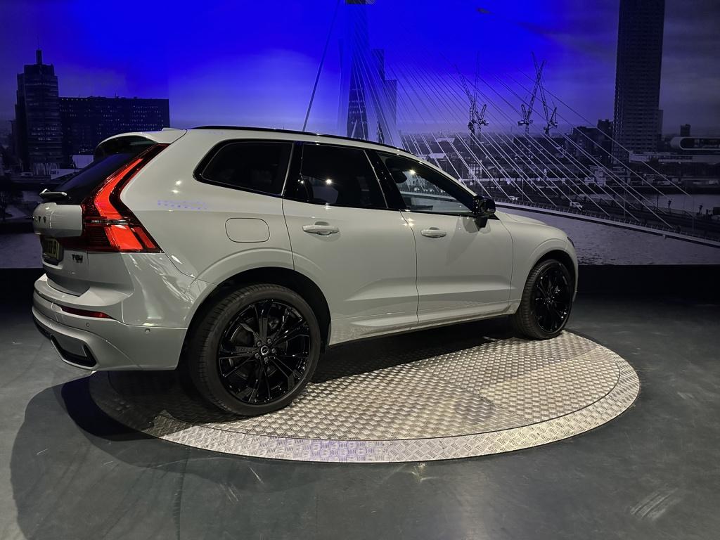 Volvo XC60 2.0 t8 plug-in hybrid awd plus black edition *nieuw model*