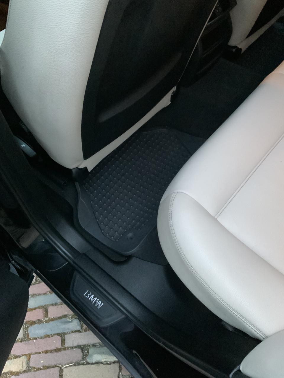 BMW rubberen automatten