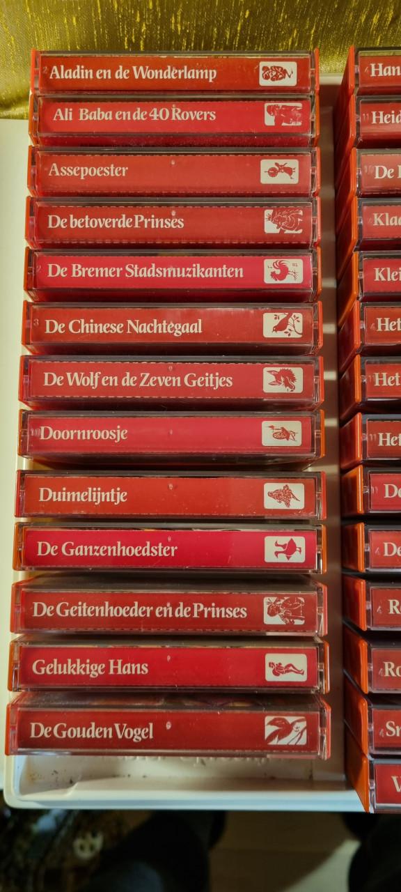 Luister Sprookjes cassette bandjes Lekturama's box van 27 en 12.