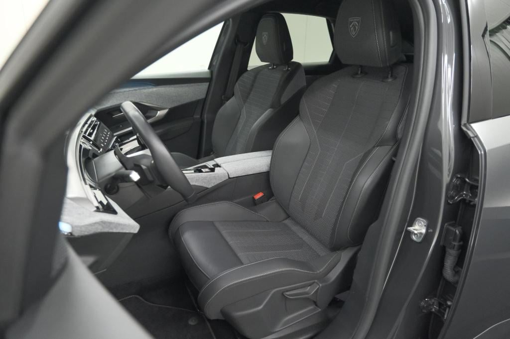 Peugeot 3008 1.2 hybrid 145 gt | trekhaak | elektrische kofferklep | camera