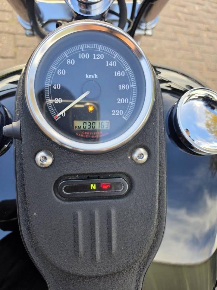 TE KOOP – HARLEY-DAVIDSON DYNA STREET BOB 1450cc