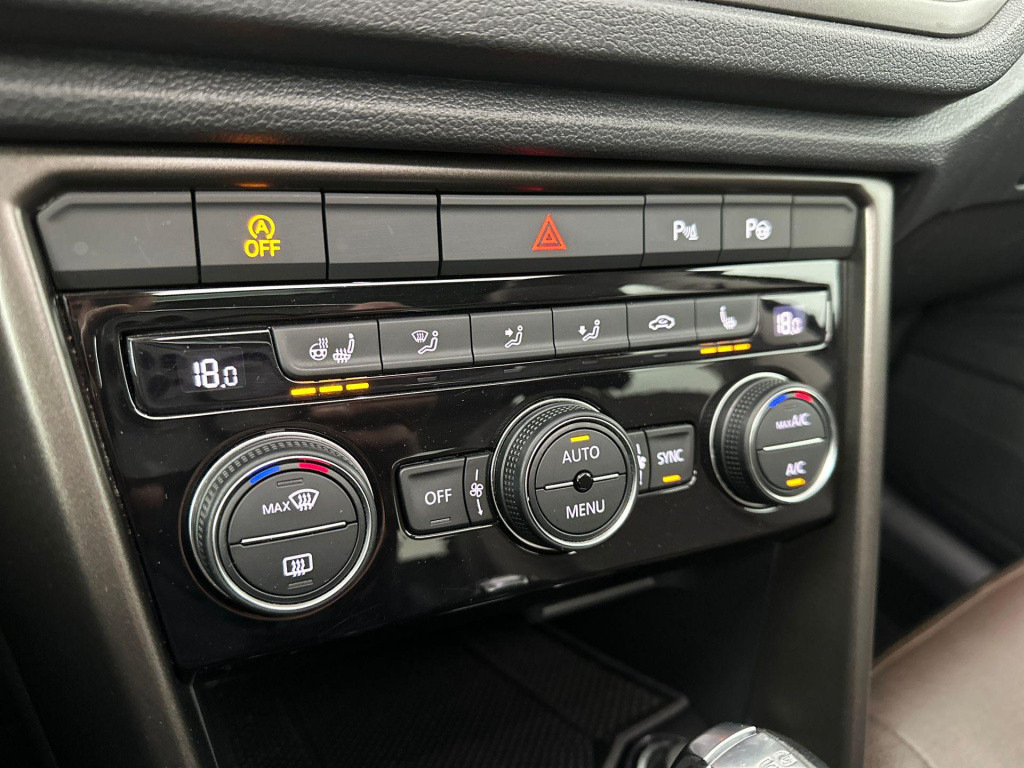 Volkswagen T-roc 1.5 tsi sport