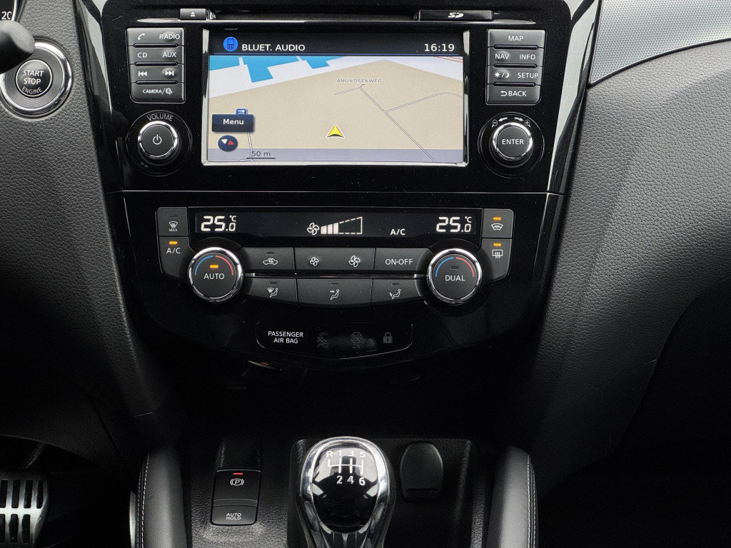 Nissan Qashqai 1.2 tekna + | panoramadak | nappa leder | bose audio | geheu