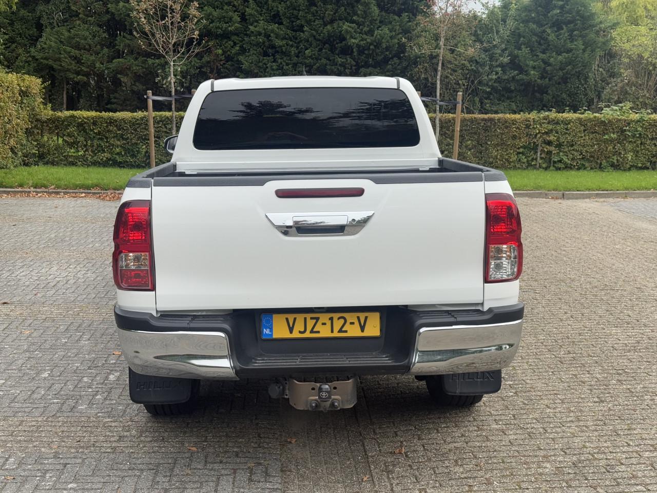 Toyota HiLux - HiLux - 2.4 D-4D Cool Comfort Double Cab Automaat| BTW |