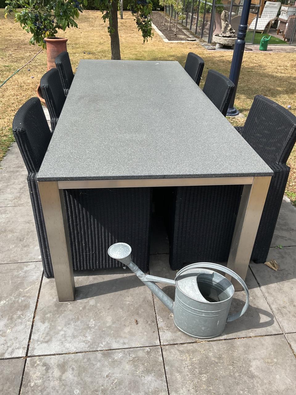 Tuintafel en 6 stoelen Borek