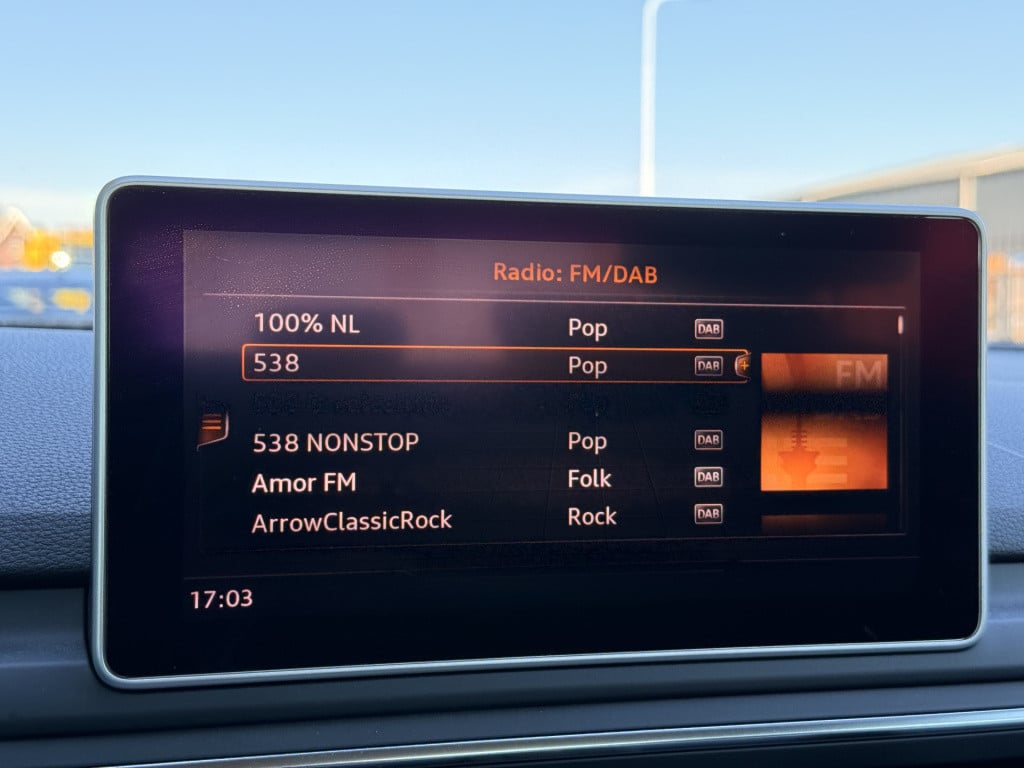 Audi A4 limousine | achteruitrijcamera | keyless | digital dash | 2.0 tfsi