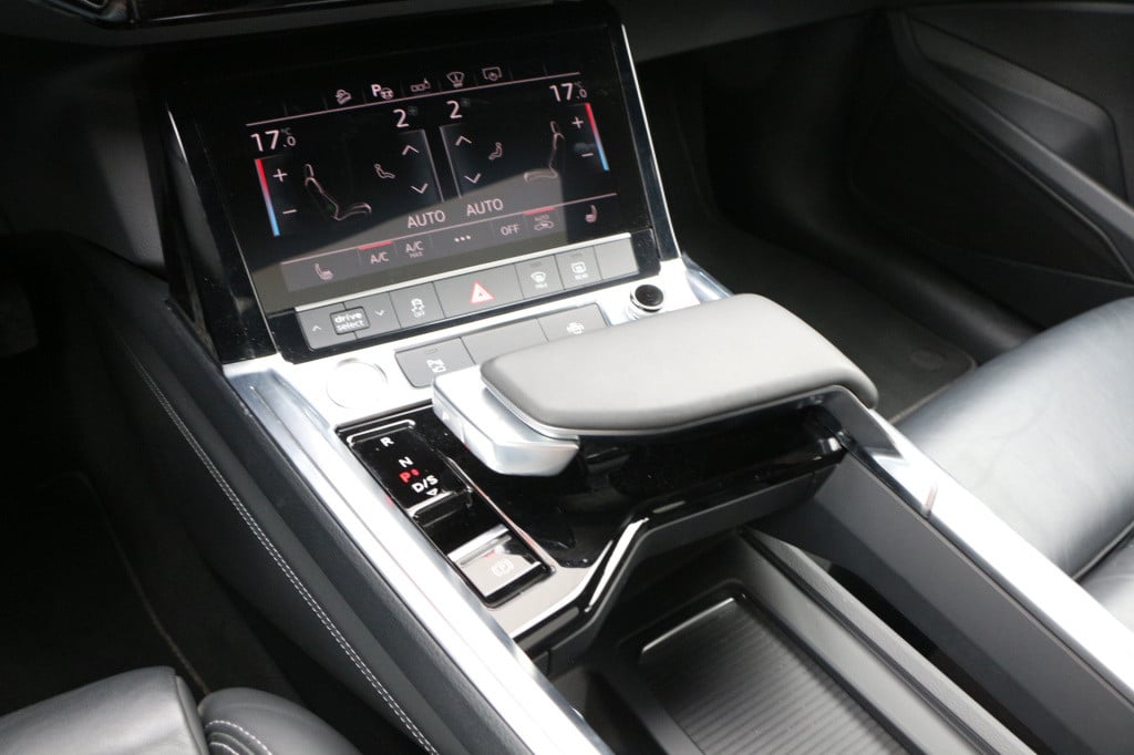 Audi E-tron 55 quattro 95 kwh s-line | full option