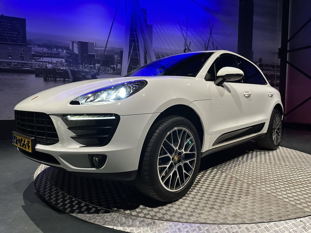 Porsche Macan 3.0 s *luchtvering*sportchrono*stoelventilatie