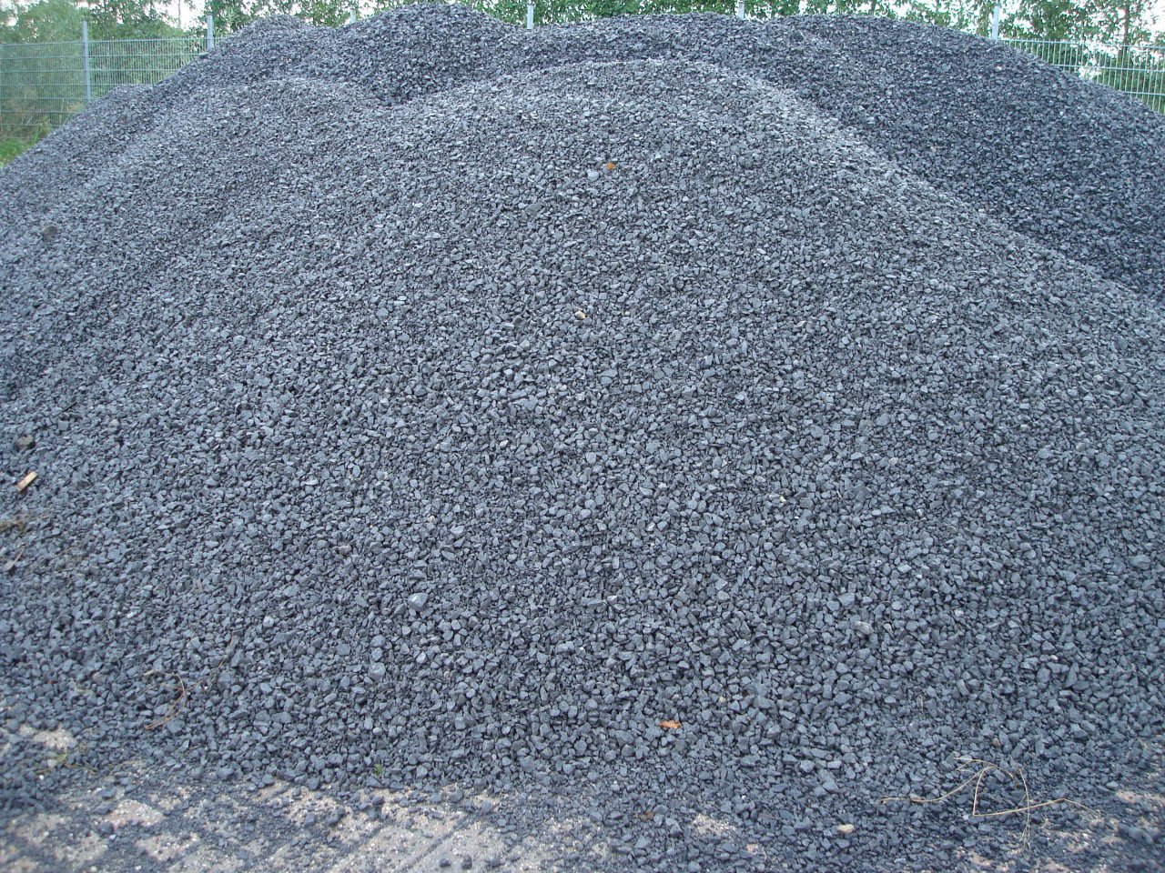 Te koop: Zand, compost, grond, grind, menggranulaat, betongranulaat, split