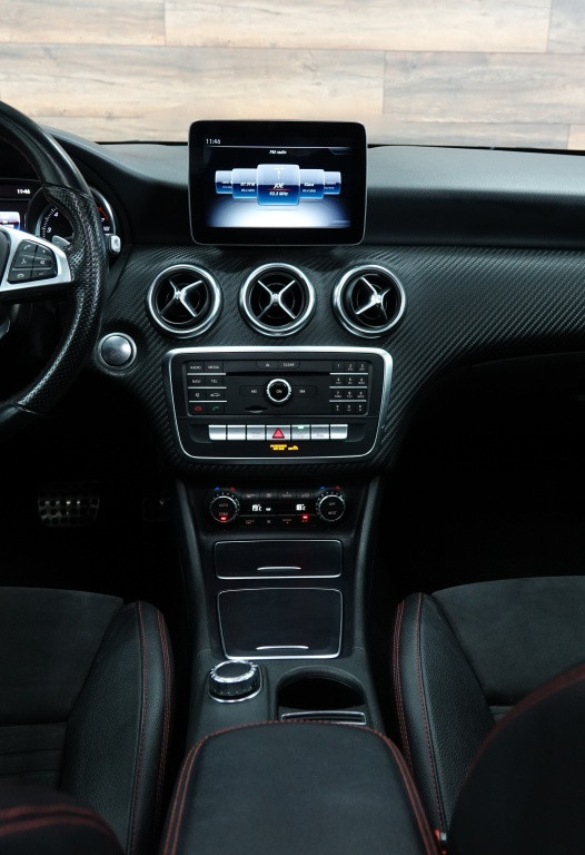 Mercedes-Benz A-Klasse 180 | amg-styling | pano | verkocht