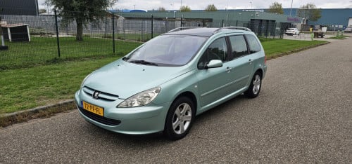 Peugeot 307 SW 2.0 16V Pack panoramisch dak! Met Slecht's 137591km!