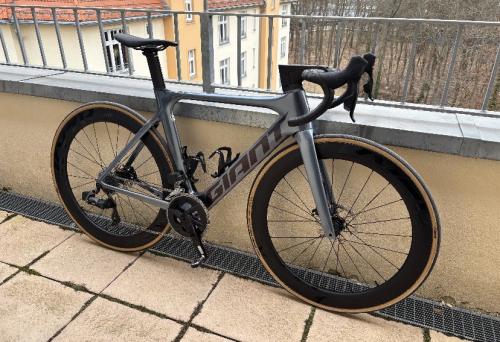 Giant Propel Advance