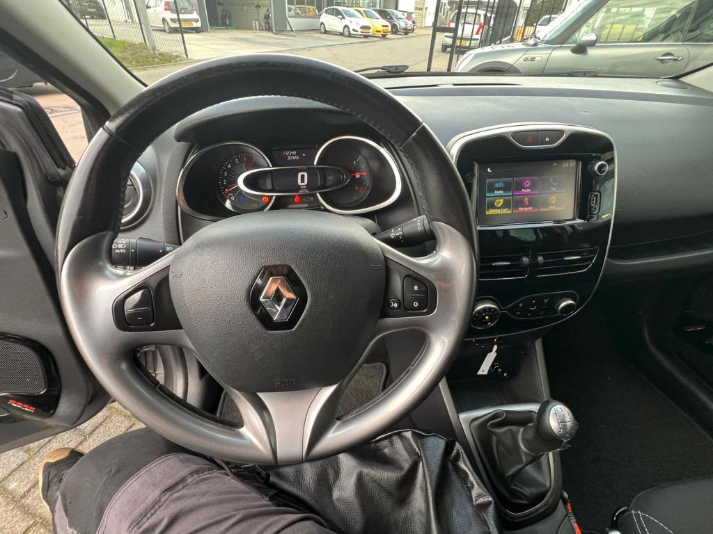 Renault Clio 0.9 tce eco2 limited