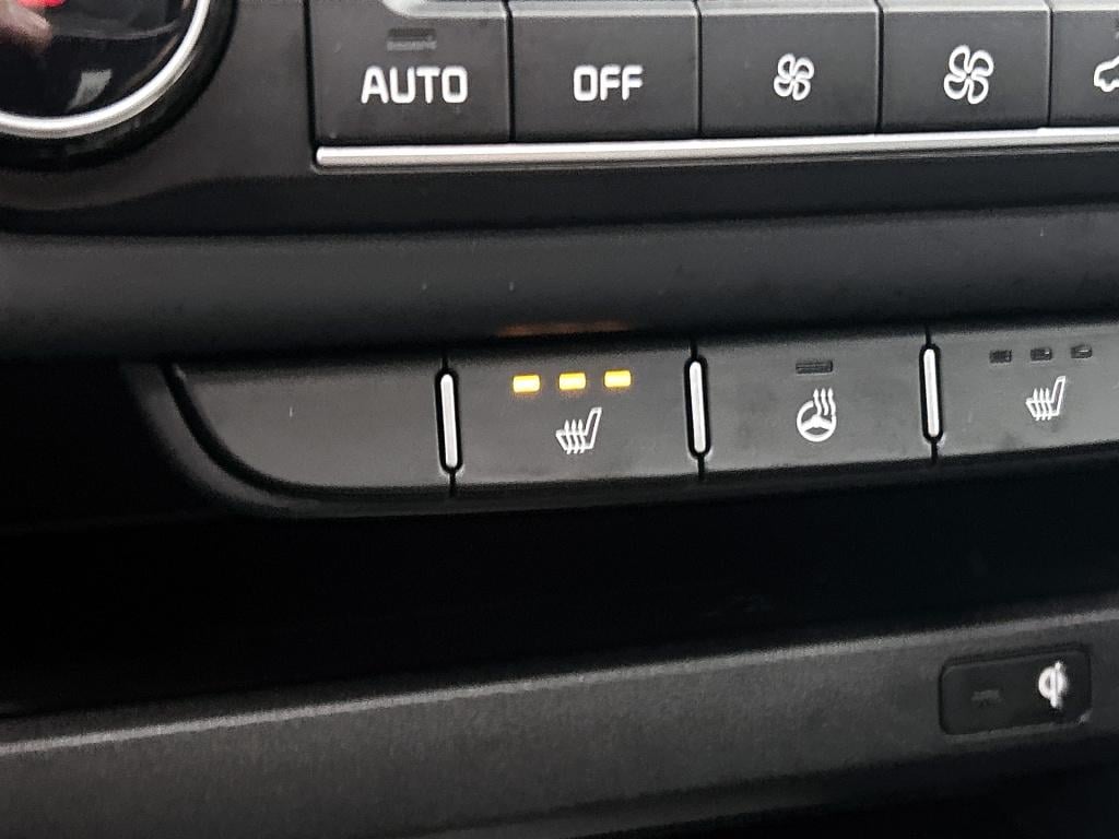 Kia Ceed Sportswagon 1.5 t-gdi gt-line pano-dak | stoelverwarming | nap bla