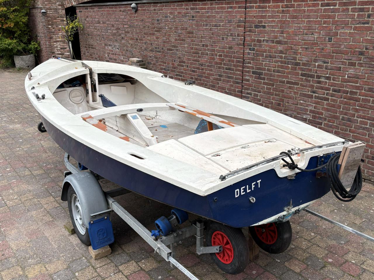 Kanteltrailer TTH 750 EASYROLLER COC met gratis Wayfarer zeilboot