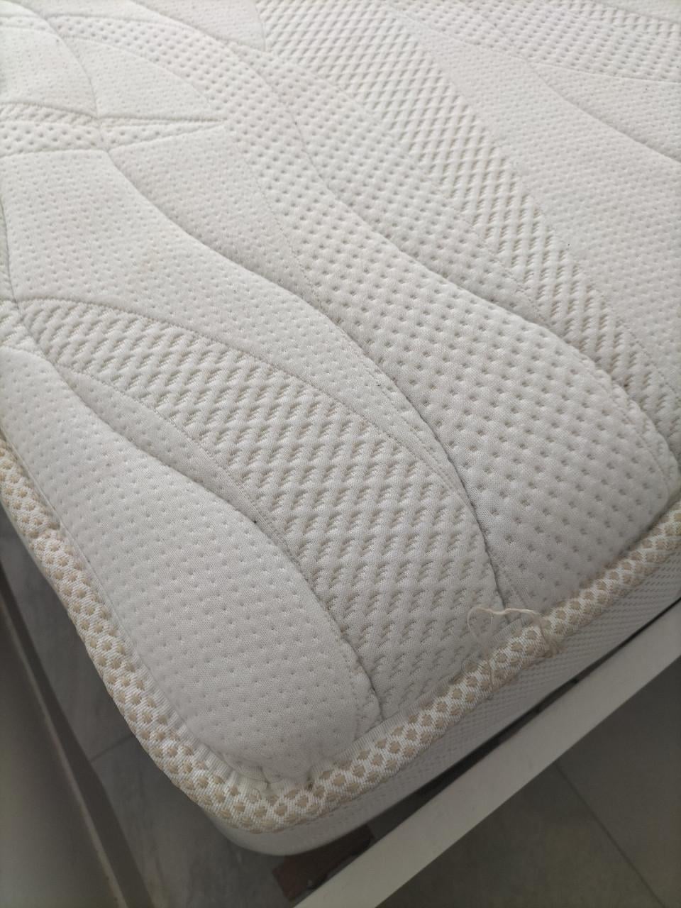 Bed 180 x 200